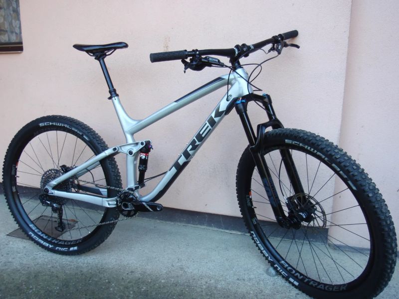 Málo jetý Trek Fuel EX 8