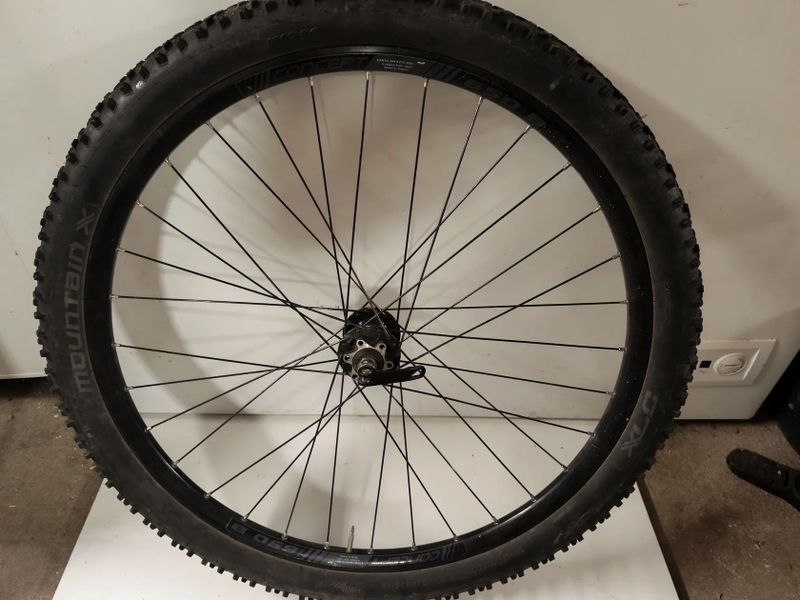 PŘEDNÍÉ KOLO 27,5''