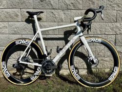 Festka Scalatore (rok 2022, vel. XL)