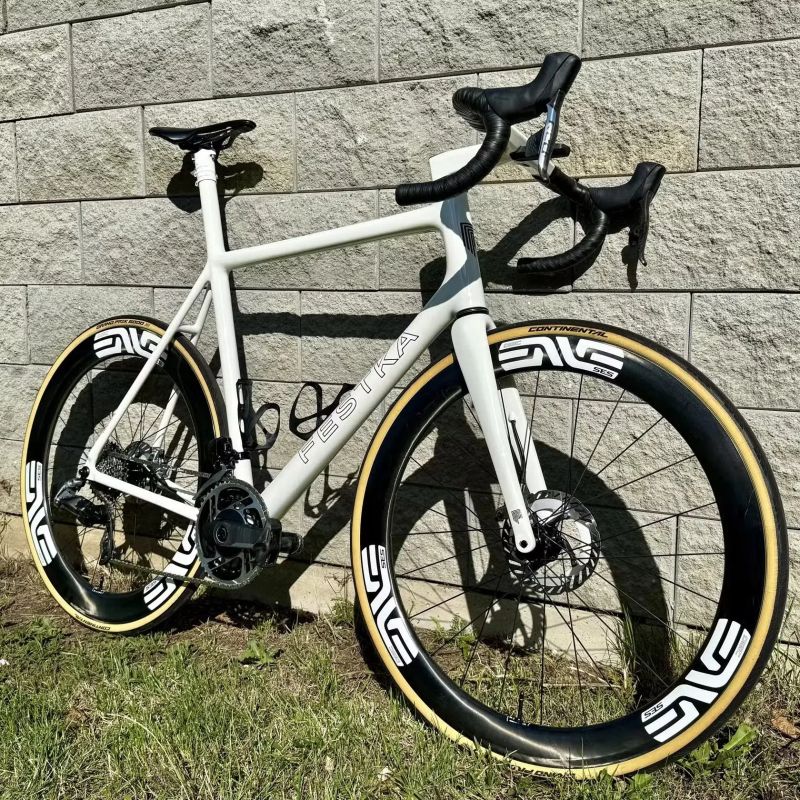 Festka Scalatore (rok 2022, vel. XL)