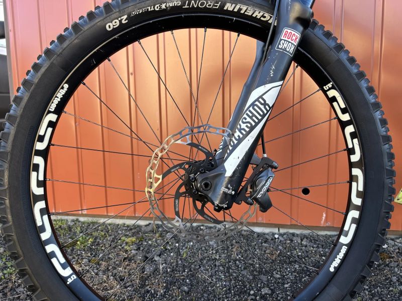 YT Industries Capra CF