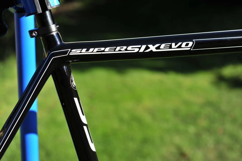 Cannondale SuperSix Evo Hi-Mod,TTE=54,minimální oděrky laku,lightweight stavba, pod 3.000km