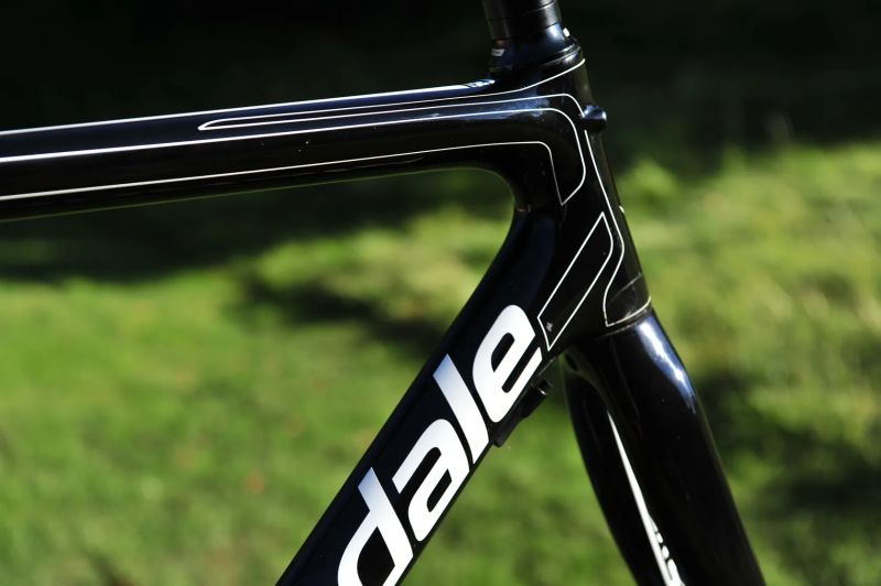 Cannondale SuperSix Evo Hi-Mod,TTE=54,minimální oděrky laku,lightweight stavba, pod 3.000km