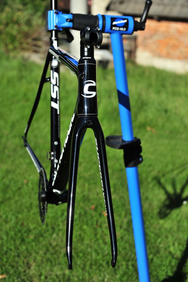 Cannondale SuperSix Evo Hi-Mod,TTE=54,minimální oděrky laku,lightweight stavba, pod 3.000km