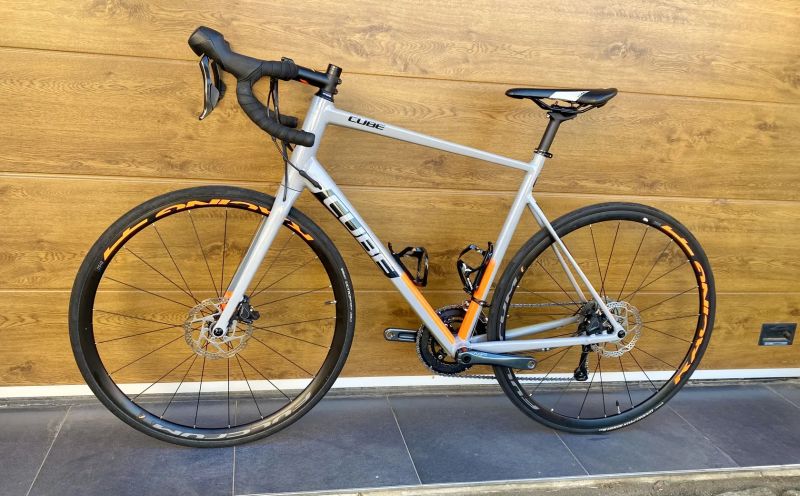 🔥🔥🔥 Cube Attain vel. XL, Shimano Tiagra, kola Fulcrum, doprava ZDARMA + roční záruka na rám 🤝🤝