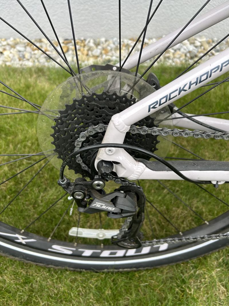 Prodám dámské sportovní kolo Specialized Rockhopper