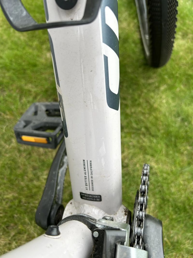 Prodám dámské sportovní kolo Specialized Rockhopper