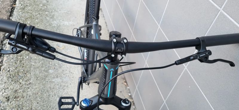 Author 29"stavba 1x12