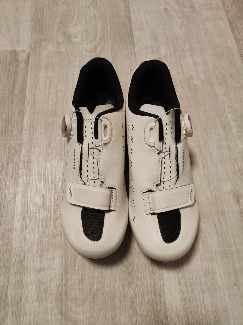 Tretry Shimano SH-RP501