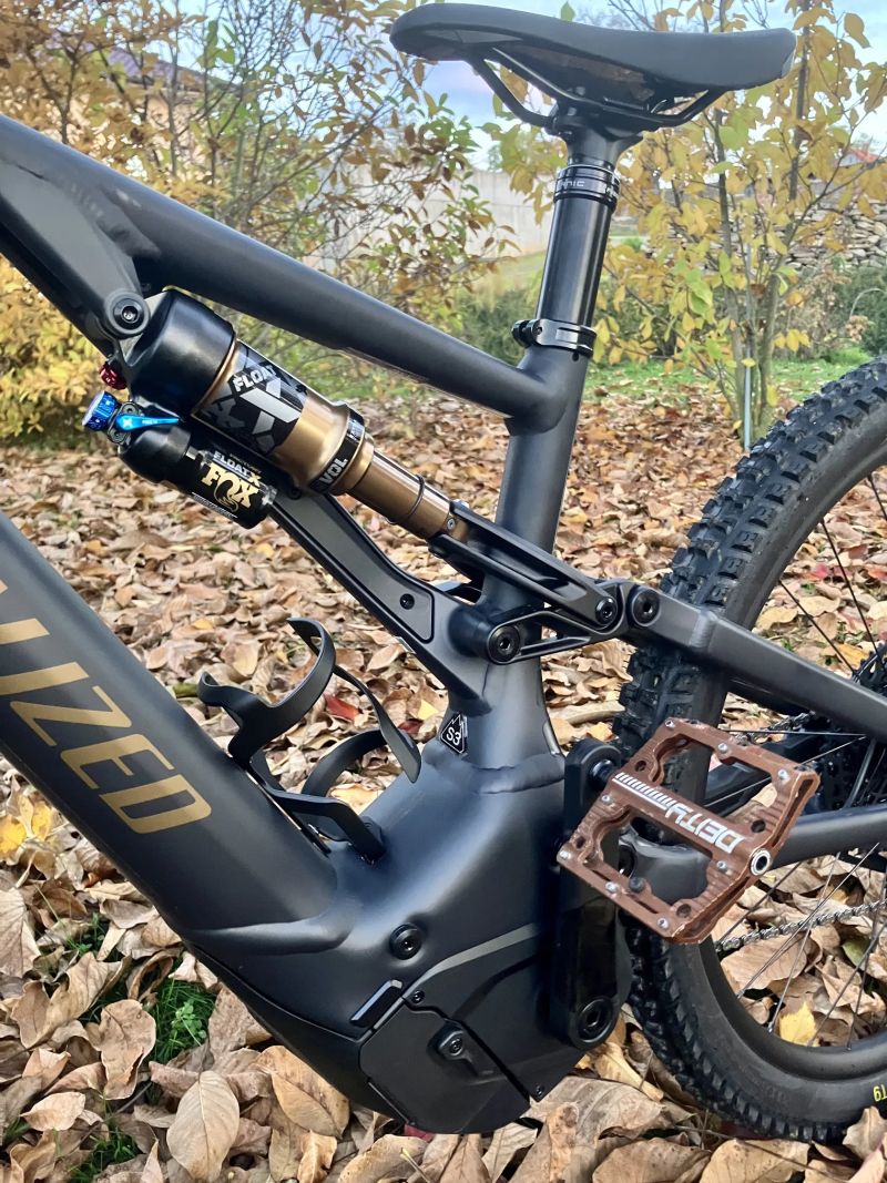 Specialized LEVO COMP ALLOY G3 velikost S3 model 2025-503km