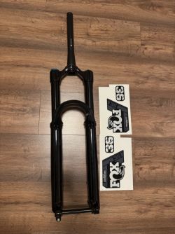 Nová FOX 36 Performance Elite 160 mm RC2 Grip2 Boost