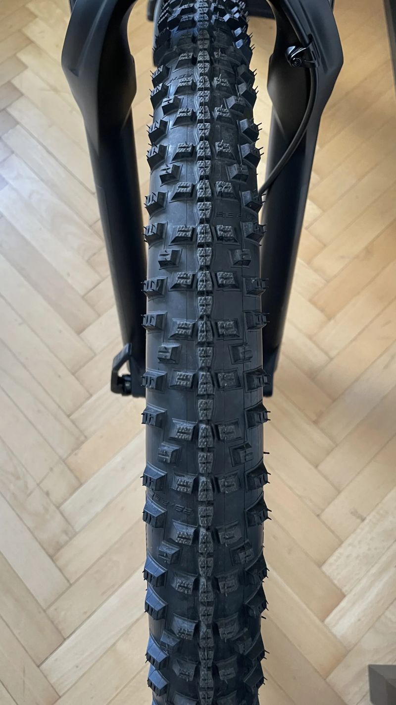 Scott Scale 940 carbon Black / vel.M / zánovní / Eagle 1x12