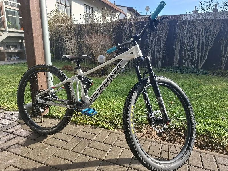 Mondraker Junior F play 26