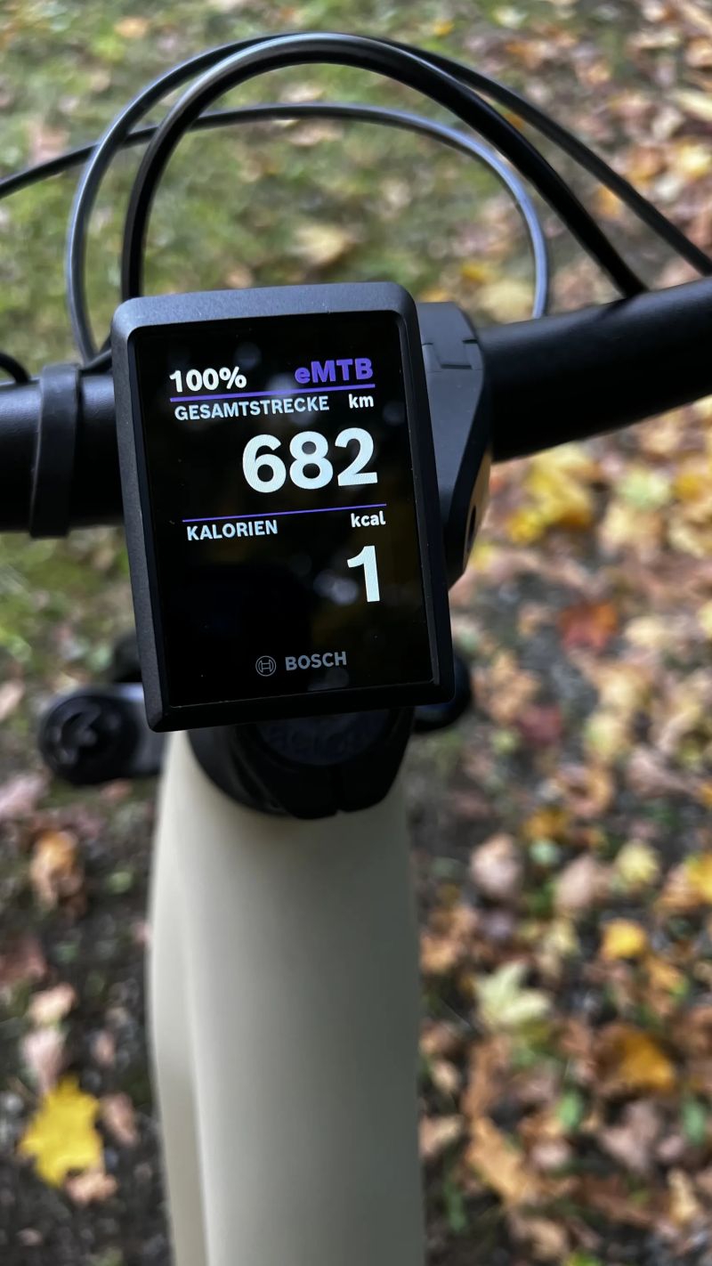 Cube Stereo Hybrid 160