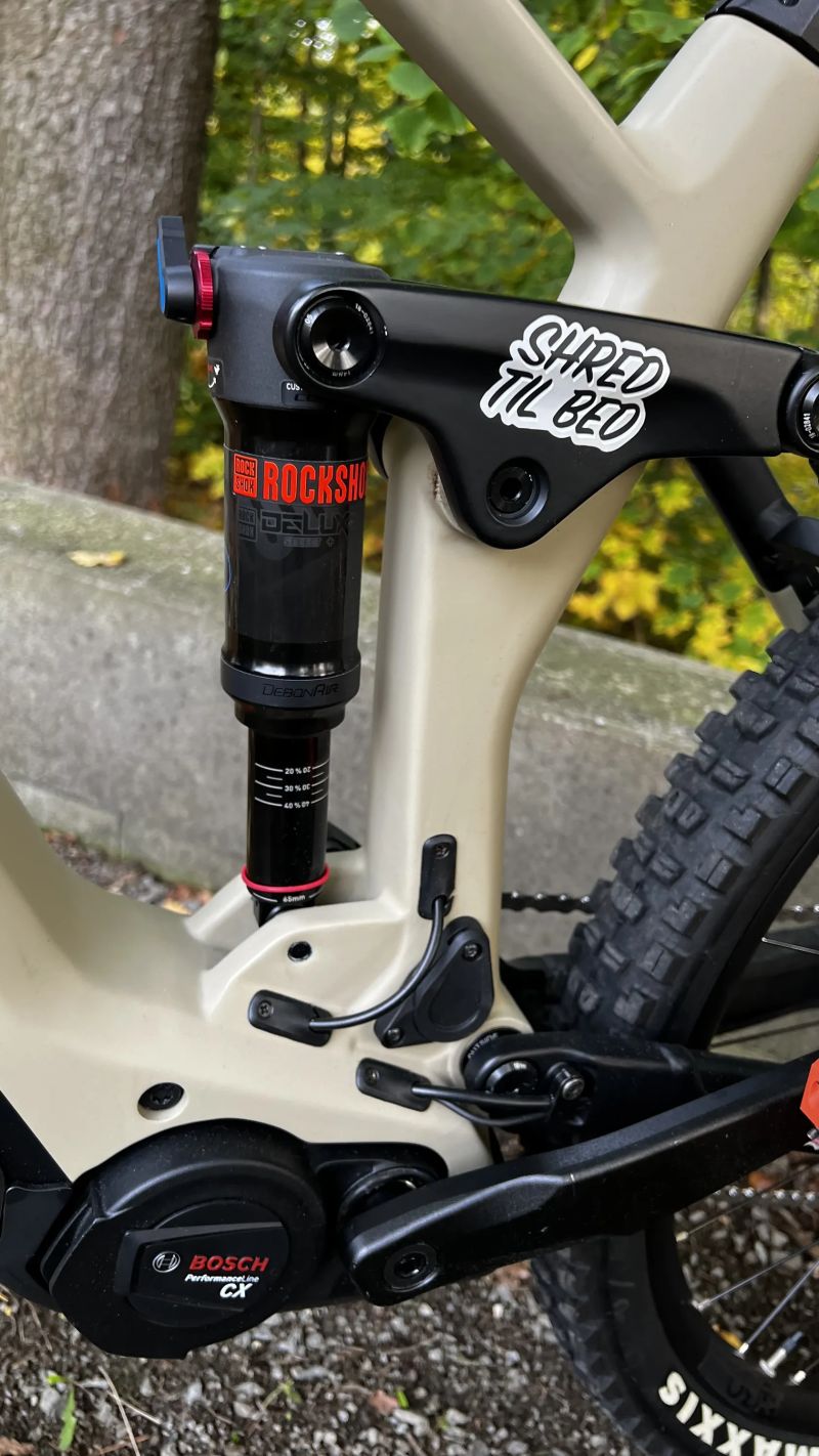 Cube Stereo Hybrid 160