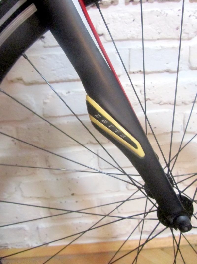 SPECIALIZED ROUBAIX na Shimano 105, 58 cm. SUPER STAV