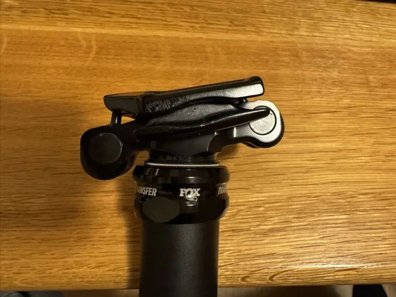 FOX Transfer 175 mm zdvih - teleskopická sedlovka - 31,6 mm průměr - včetně páčky