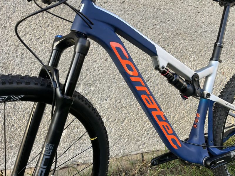 Corratec Revolution iLink Elite M