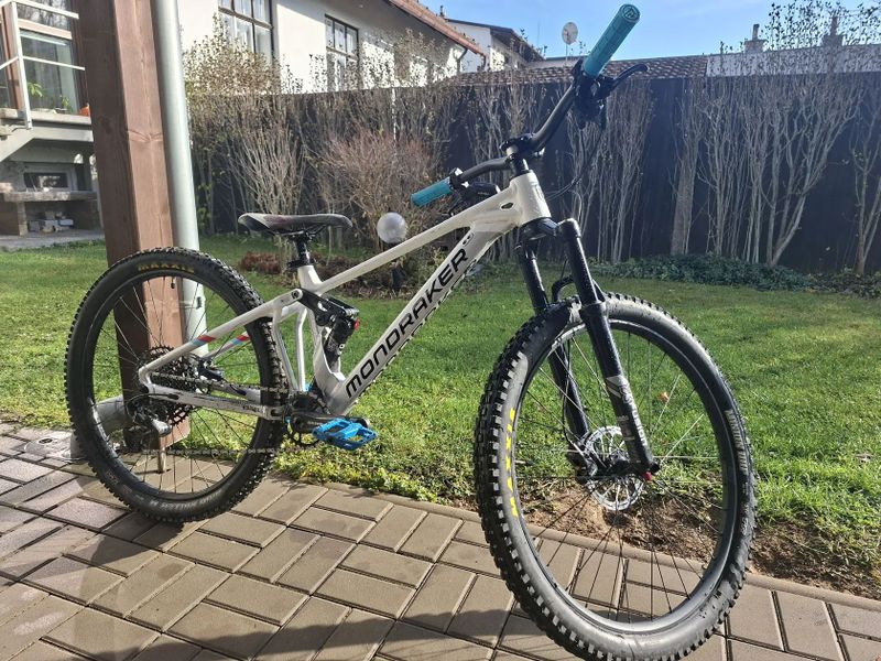 Mondraker Junior F play 26