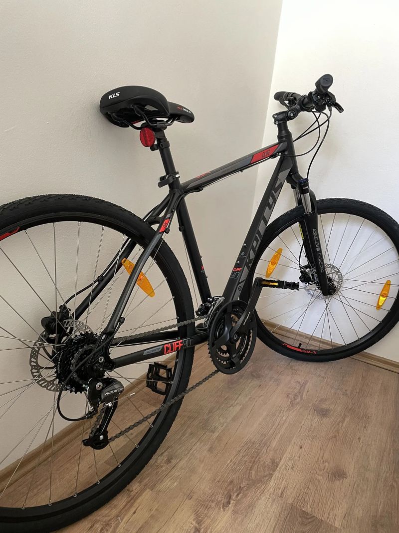 Kellys CLIFF 90 BLACK RED