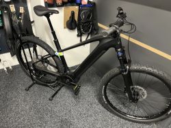 CUBE Reaction Hybrid PRO 800 vel.XL 2026 NOVÝ MODEL