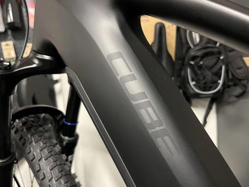 CUBE Reaction Hybrid PRO 800 vel.XL 2026 NOVÝ MODEL