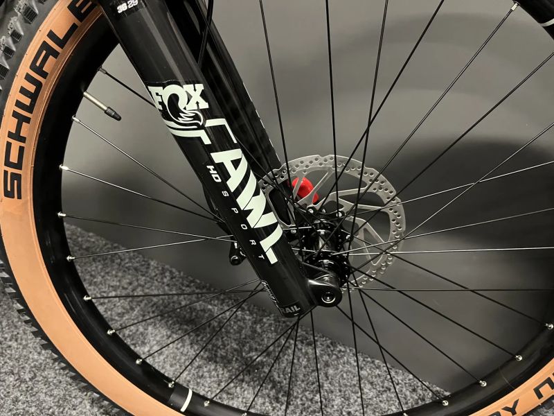 CUBE Stereo Hybrid ONE44 HPC RACE 800 vel.M a L 2026 NOVÝ MODEL