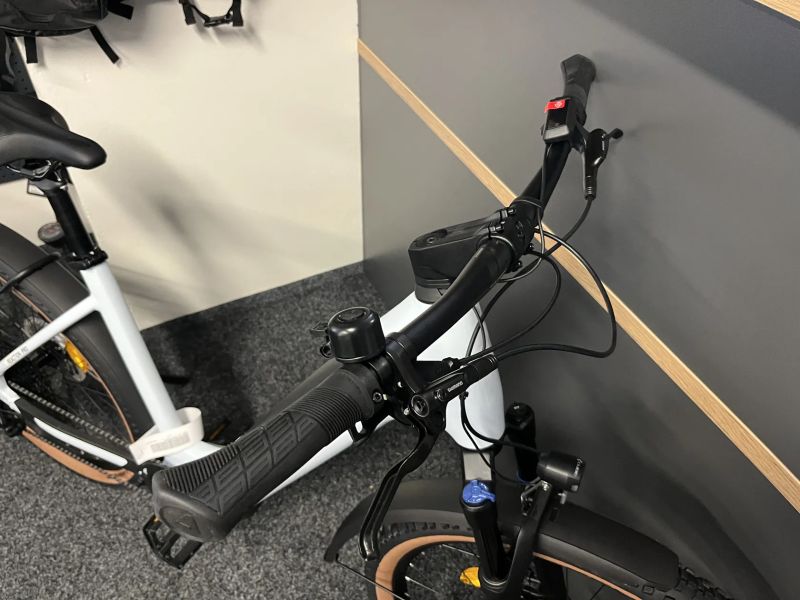 Cube Reaction Hybrid PRO 750 2024 NOVÉ EASY ENTRY vel.XL