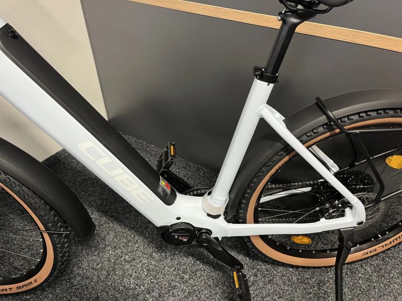 Cube Reaction Hybrid PRO 750 2024 NOVÉ EASY ENTRY vel.XL