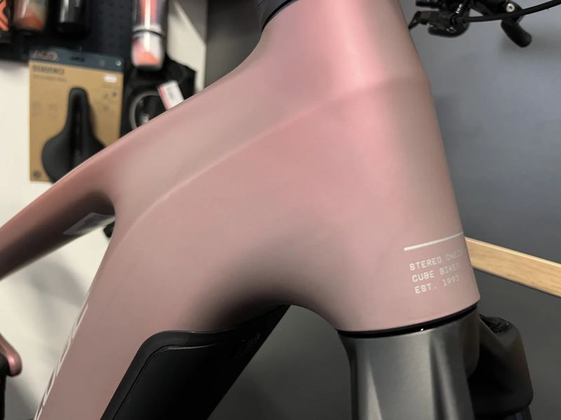 CUBE Stereo Hybrid ONE22 RACE 800 vel.M 2026 NOVÝ MODEL Rose