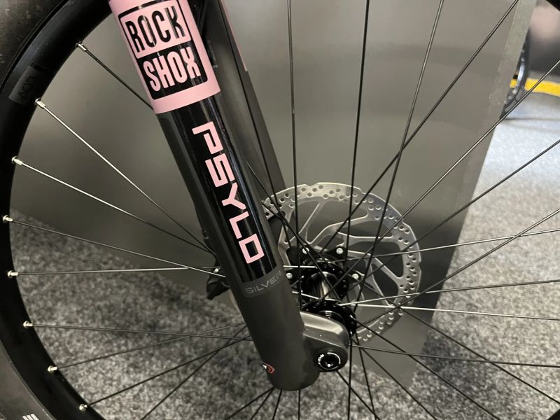 CUBE Stereo Hybrid ONE22 RACE 800 vel.M 2026 NOVÝ MODEL Rose