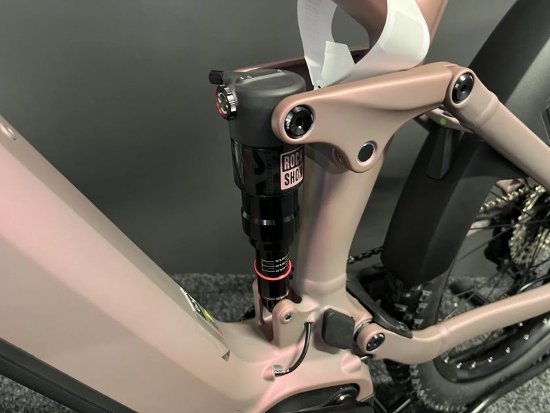 CUBE Stereo Hybrid ONE22 RACE 800 vel.M 2026 NOVÝ MODEL Rose