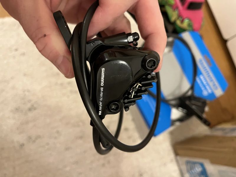 Sada Dura Ace Di2 Hydro 11s - nove komponenty