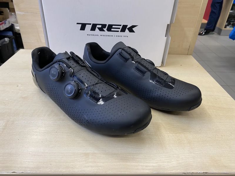 Trek Velocis 44