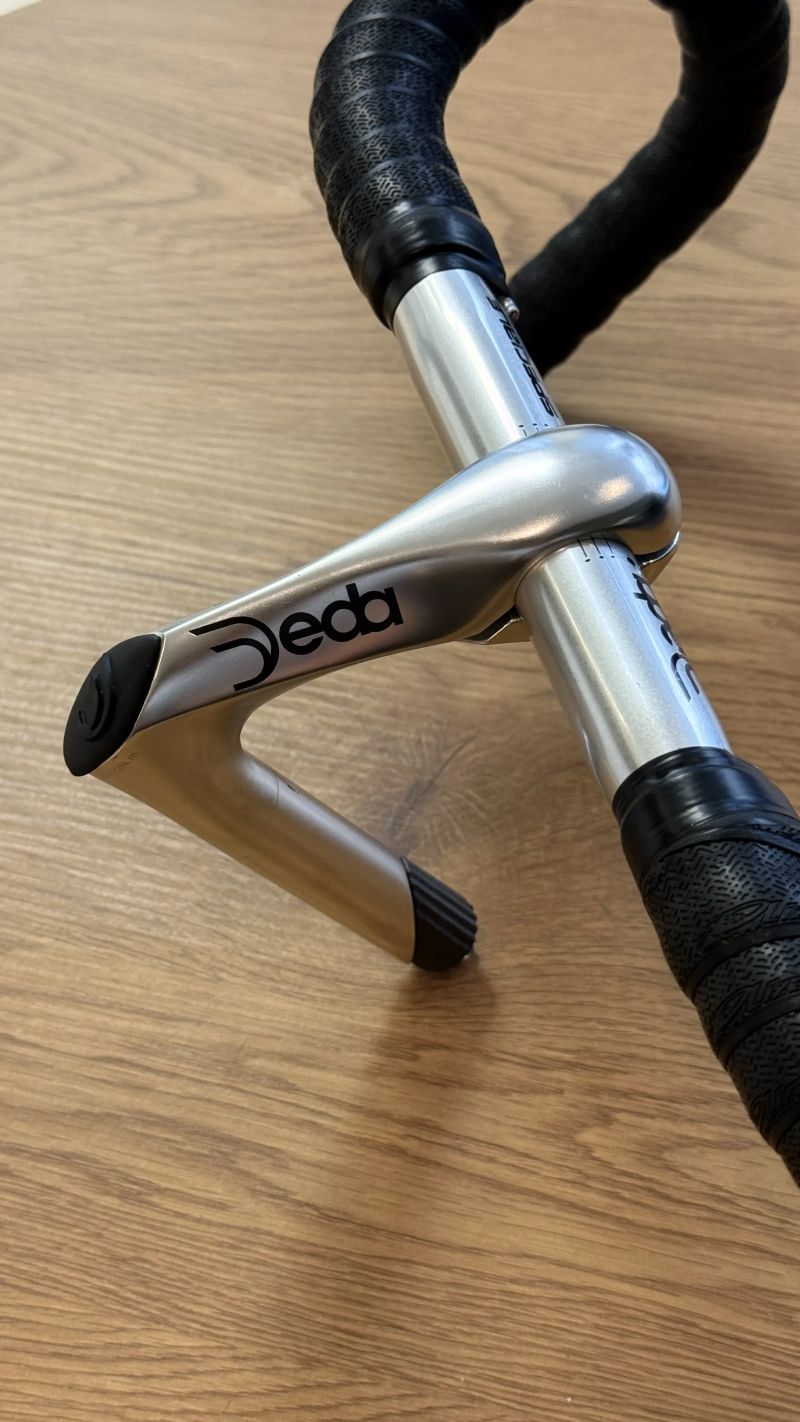 Řídítka Deda Speciale + predstavec Deda 1”