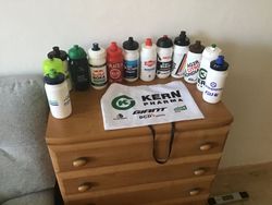 Originál bidony a taška