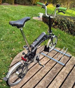 Brompton s pohonem Pendix eDrive 500 - skládací elektrokolo