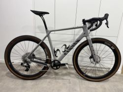 Canyon Grizl CF SL Rival AXS vel.L (cena na hliníkových kolech DT Swiss G1800)