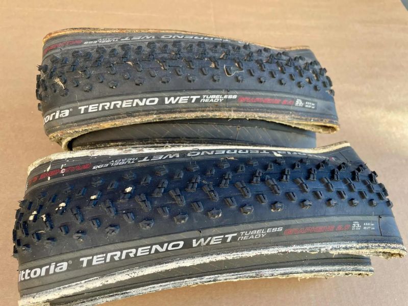 Pláště VITTORIA TERRENO WET TNT G2.0 Cyklokros, 33 mm, 2ks