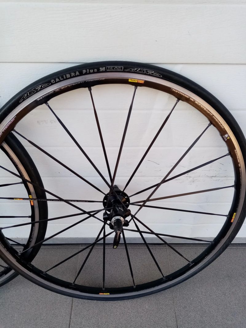 Mavic Ksyrium SL (Premium) - 2 páry zapl. Alu kol - silniční, klas. Brzdy, R.U. 