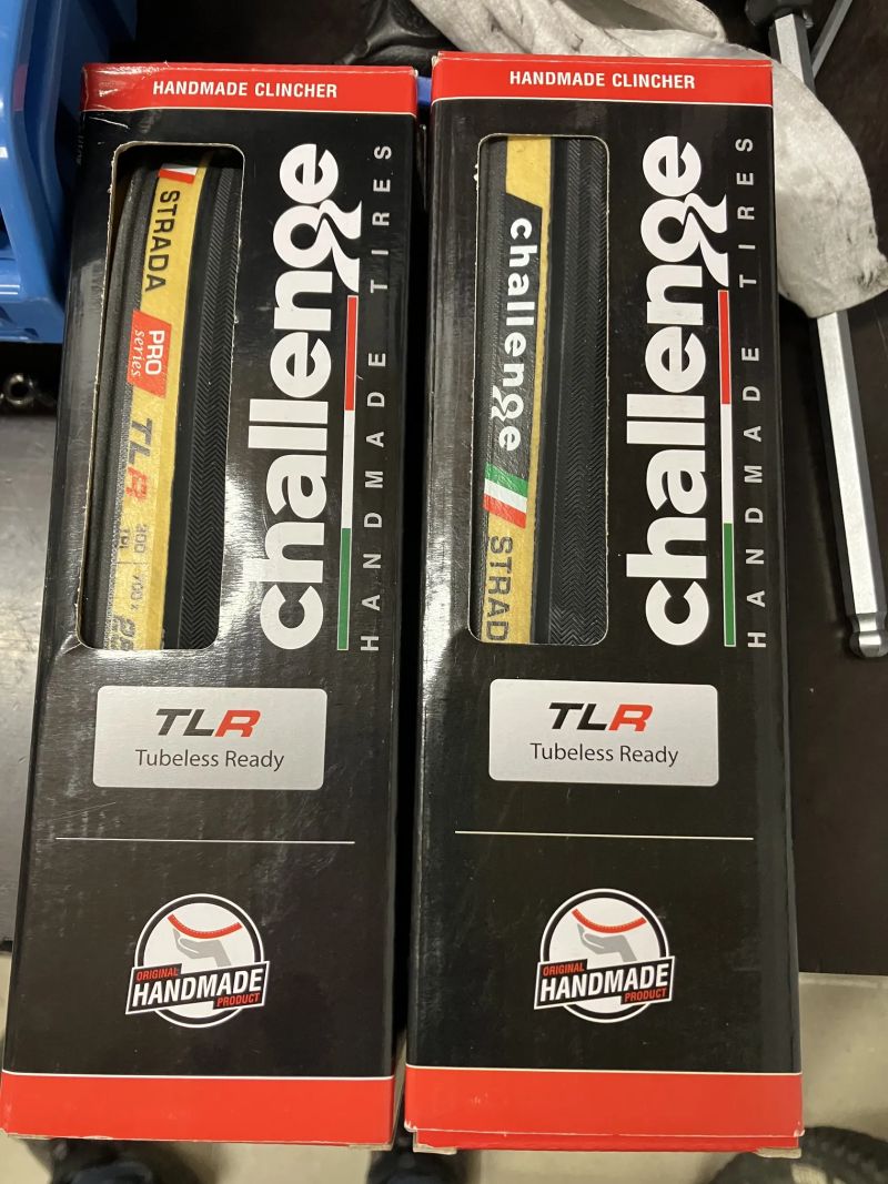 Challenge strada Pro TLR 25mm