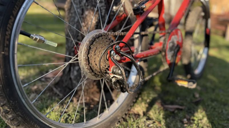 Btwin Racing Boy 320