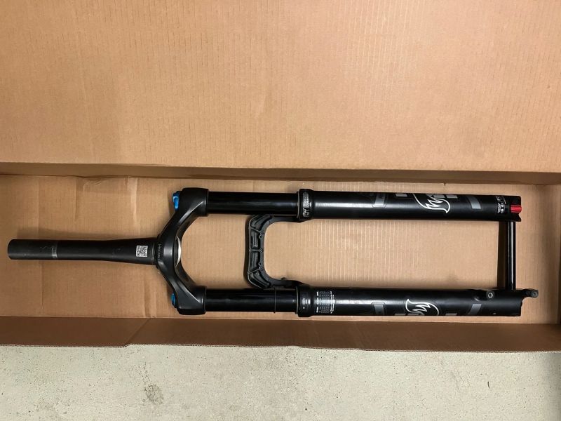 FOX Rhythm 34, 130mm, FIT GRIP