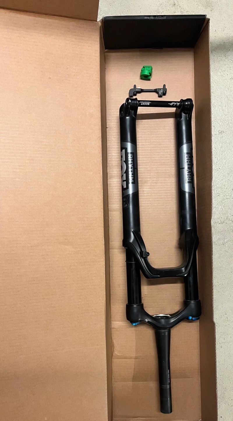 FOX Rhythm 34, 130mm, FIT GRIP