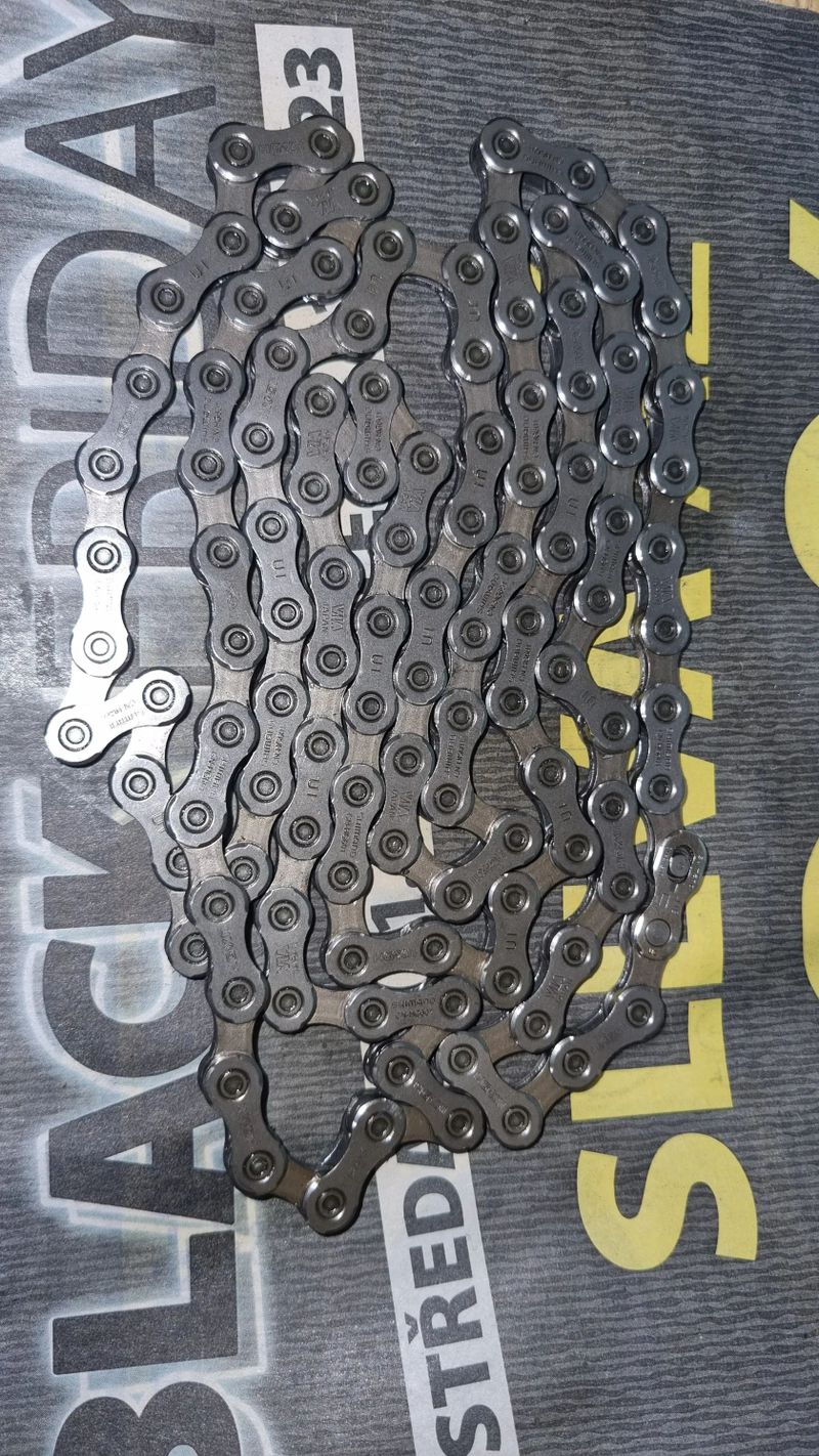 Shimano CN-HG601 115+spojka