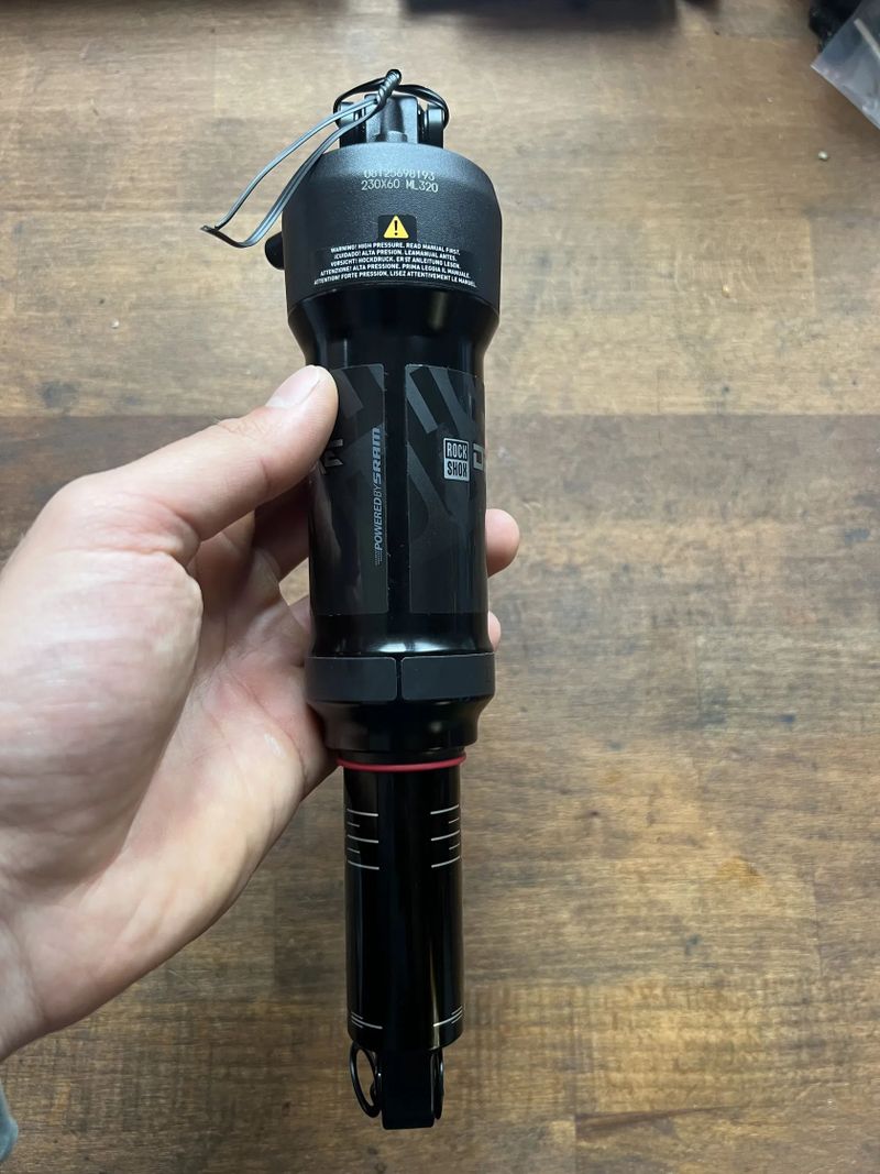 rock shox deluxe select+ 230x60