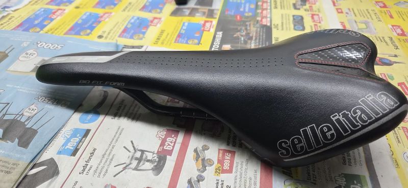 Sedlo Selle Italia SLR Carbonio
