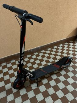 Elektrokoloběžka - Aprilia eSR2 EVO