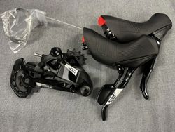 Přehazovačka a páky Sram Apex XPLR
