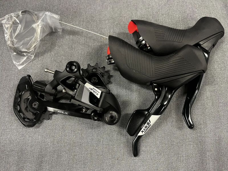 Přehazovačka a páky Sram Apex XPLR